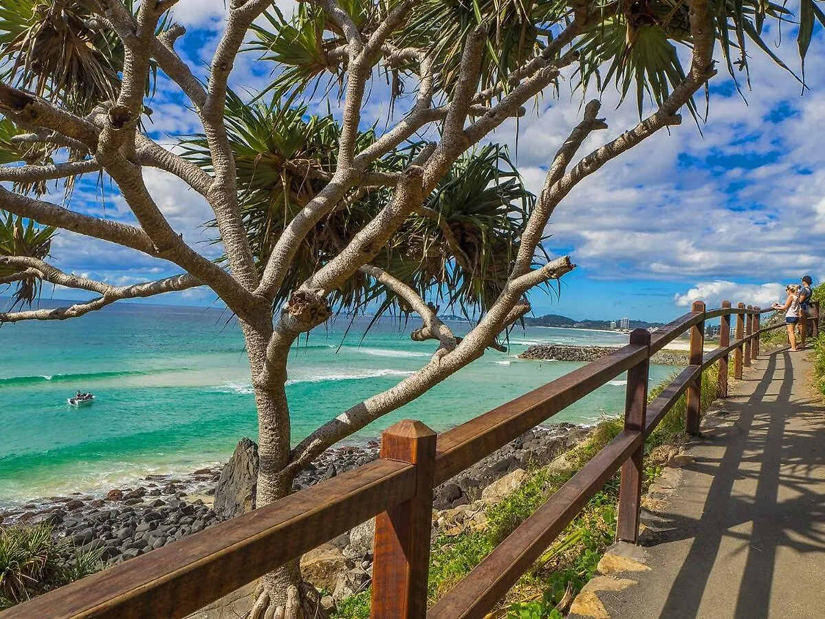 Lägenhet Beachfront Burleigh Getaway! Guldkusten